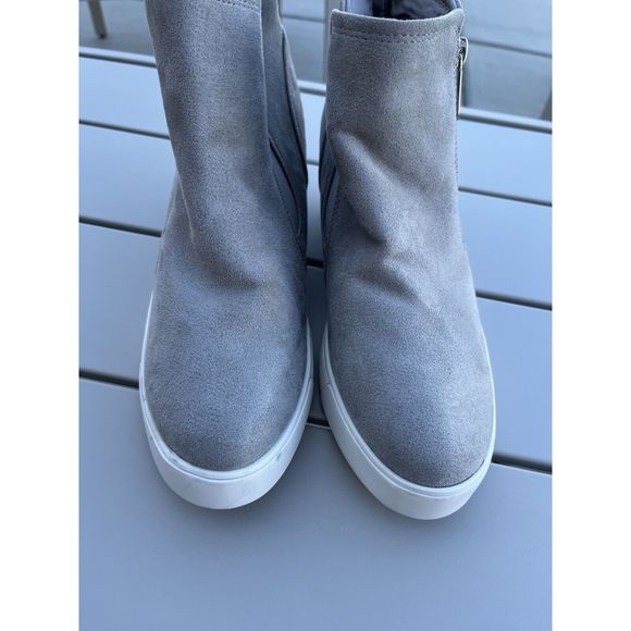 Anne Klein Ackarsen Wedge Bootie  - Size 8.5 - Gray - Picture 4 of 9